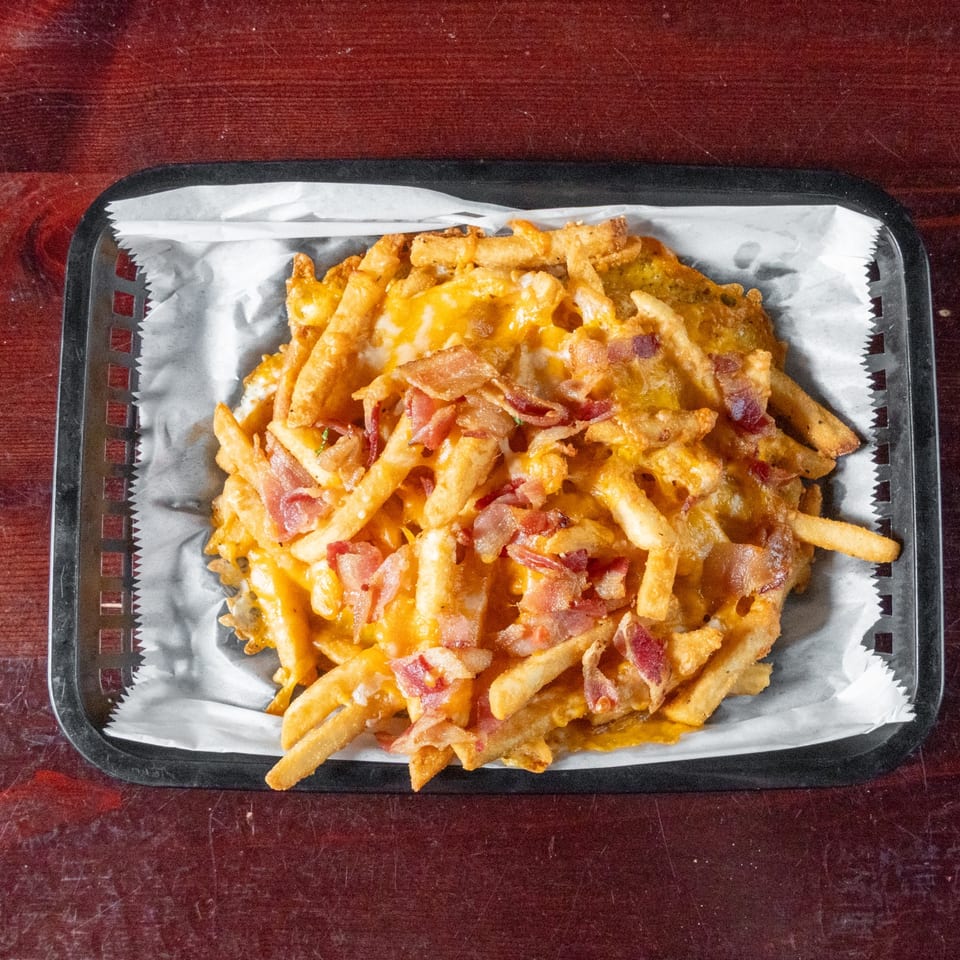 Bacon cheddar fries